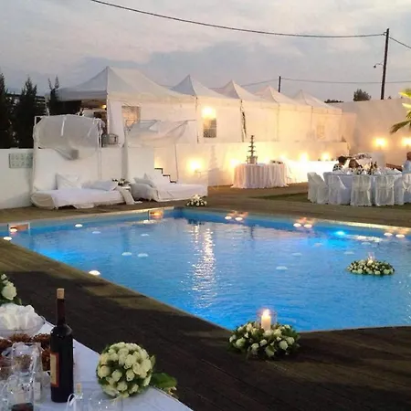 Reveli Estate Villa Kalathas Oda fotoğraf