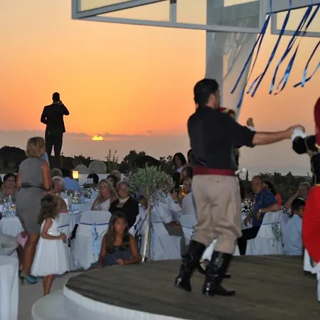 Reveli Estate Villa Kalathas Oda fotoğraf