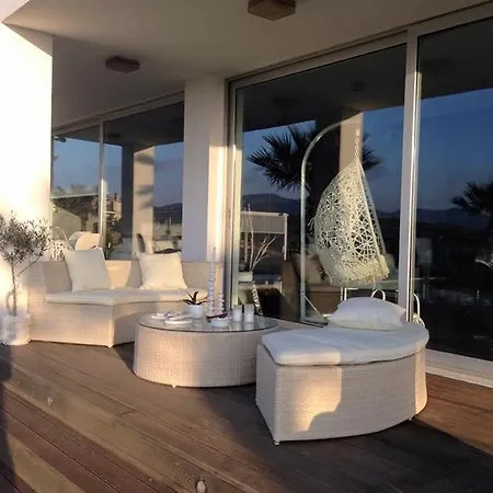 Reveli Estate Villa Kalathas Oda fotoğraf
