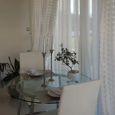 Reveli Estate Villa Kalathas Oda fotoğraf