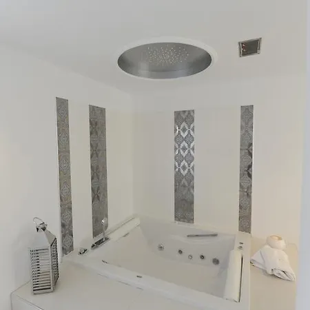 Reveli Estate Villa Kalathas Oda fotoğraf