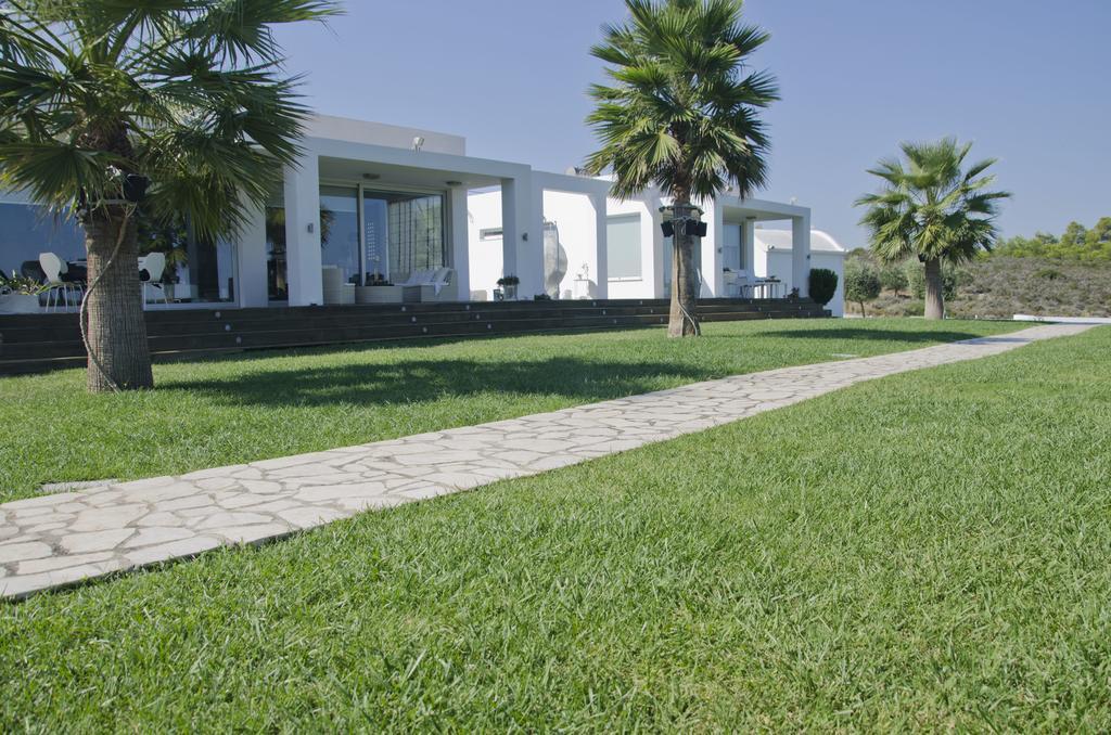 Reveli Estate Villa